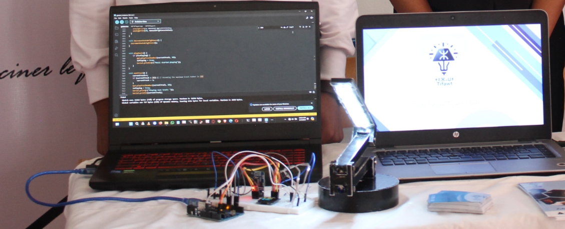 Smart Desk Lamp with Arduino and OLED Display - OB ProtoWorks